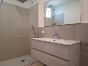 New Apartment with seaview terrace 8