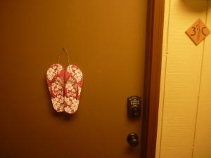 New Listing Sands Villa Steps to the Beach Flip-Flop Getaways