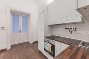 Heart of Prague Lodgings 6