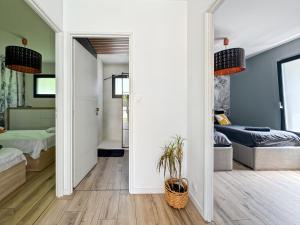 Appartements Modern 2 bedroom house, sleeps up to 6 : photos des chambres
