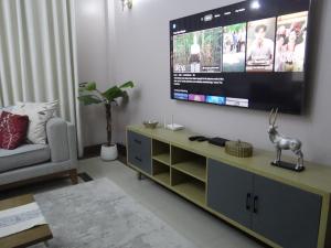 Sami BnB - Apt 04 Makongo after Mlimani City