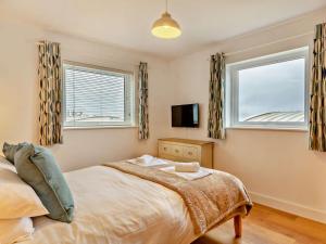 2 Bed in Newquay 73960