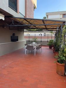 - La Terrazza al Mare- Beach & Free Parking-