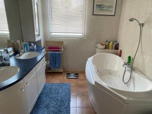 Appartements Appartement duplex face a la mer : photos des chambres