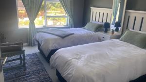 Morganss Paradise beach house unit, at Jeffreys Bay