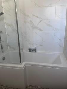 corner house Guest house