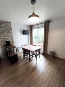 Appartements Le May-He - Studio cabine et balcon - Prapoutel les 7 Laux : photos des chambres