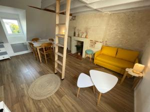 Appartements Le Cocon du Rempart Studio de charme avec mezzanine TOURS centre : photos des chambres