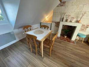 Appartements Le Cocon du Rempart Studio de charme avec mezzanine TOURS centre : photos des chambres