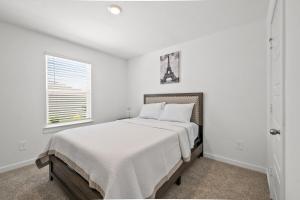 Stunning luxury 3 bedroom home