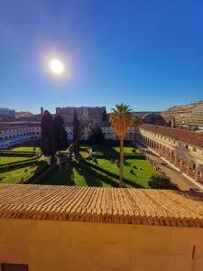 Camera x2 con magnifica vista sul Chiostro di Michelangelo e le Terme di Diocleziano