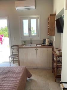 Kisari Kimolos Chorio Double Room