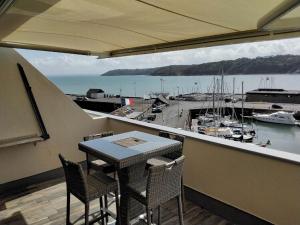 Appartements Appartement Bord de mer, vue plage et port a Binic : photos des chambres