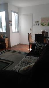 Quarto Privado Com Ar Condicionado e Estacionamento