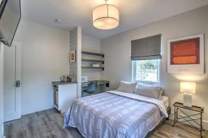 Amazing Spacious Home in AA Steps to Big House