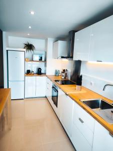 Appartements Stylish Comfort in Mandelieu : photos des chambres