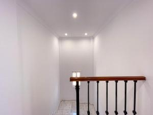 Vista Verde heated pool, BBQ, parking, ping-pong