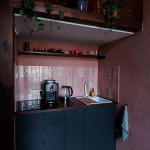 Rose & Thyme Artisan Studio in Old Town