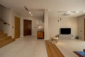 Vila Oliva i Terakota