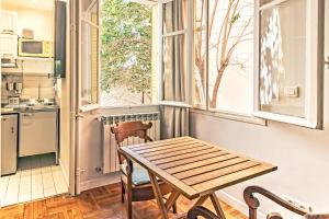FLEUR- Cosy Studio, 200 Promenade des Anglais et Negresco, wifi, climatisation- calme