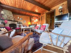 Chalet cosy, vue Alpes, cheminée & grande terrasse