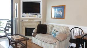 Windy Hill Beach-Sleeps 6-3bed2bath-Oceanfront-Pool-WIFI-TV-16 Foot Balcony