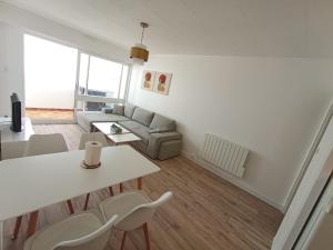Appartement T2 vue mer, pieds dans leau