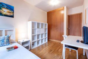 Luminoso piso en La Laguna by CABANA Rentals