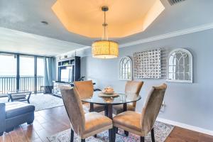 Walk to Beach and Eats Condo with Pool in Clearwater!