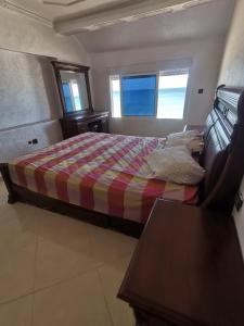 Appartement vue sur mer pied dans leau