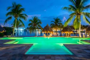 Villa Devries C4 Jan Thiel Private Beachfront Pool