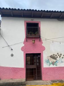 Valle de Ángeles Entre Hamacas y Fogatas