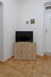 Apartments by the sea Rab - 20222