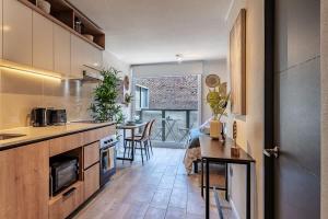 HT Lindo Estudio en Santiago 2 PAX