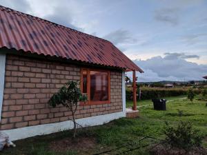 Cabaña Minimalista Villa Clarita