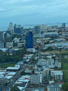 Central Seaside Condo567