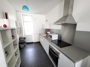 Maison T2 agréable avec cour privative, à 400m de la plage et proche commerces, quartier calme - FR-1-92-875