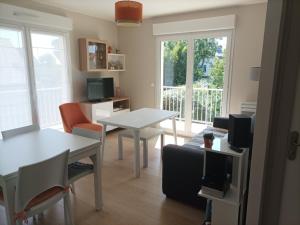 Appartement lumineux proche plage avec parking privatif - FR-1-843-10