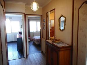 Appartements Appartement face mer avec balcon et parking, 1 chambre - FR-1-843-12 : photos des chambres