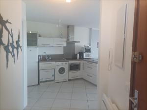 Le Croisic : Appartement Vue Mer, Animaux, Parking, 4 Couchages - FR-1-843-18