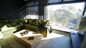 Konayuki Apartment 8