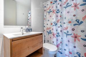 HT Luminoso y Moderno Depto con Estacionamiento 4PAX