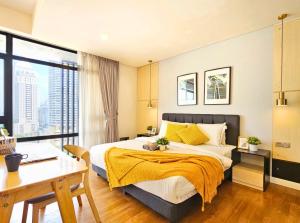 Anggun Studio Walk to Monorail & LRT Near KLCC & FREE Parking