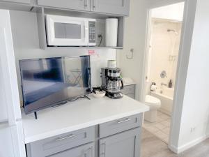 Kuhio Village 704A condo