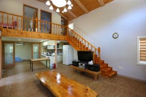 Gyeongju Healing House Pension