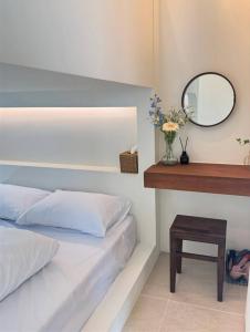 Songjeong Gonggamgonggan Pool Villa