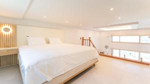 Yeosu Bless Poolvilla