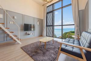 Seollem Onsu Swimmingpool Pension