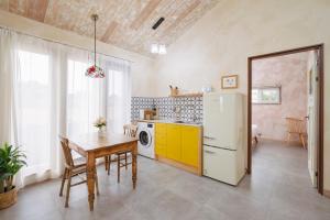 Gwarangpelong Minbak Jeju Couple Family Private House