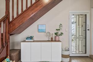 NEW - Silver Myrtle Shack - Aldinga Beach - C21 SouthCoast Holidays